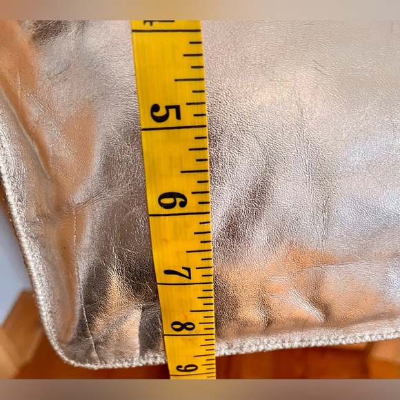 Bags by Pinky Genuine Leather Silver Studded VTG 80s Crossbody Purse USA Made - Picture 16 of 17